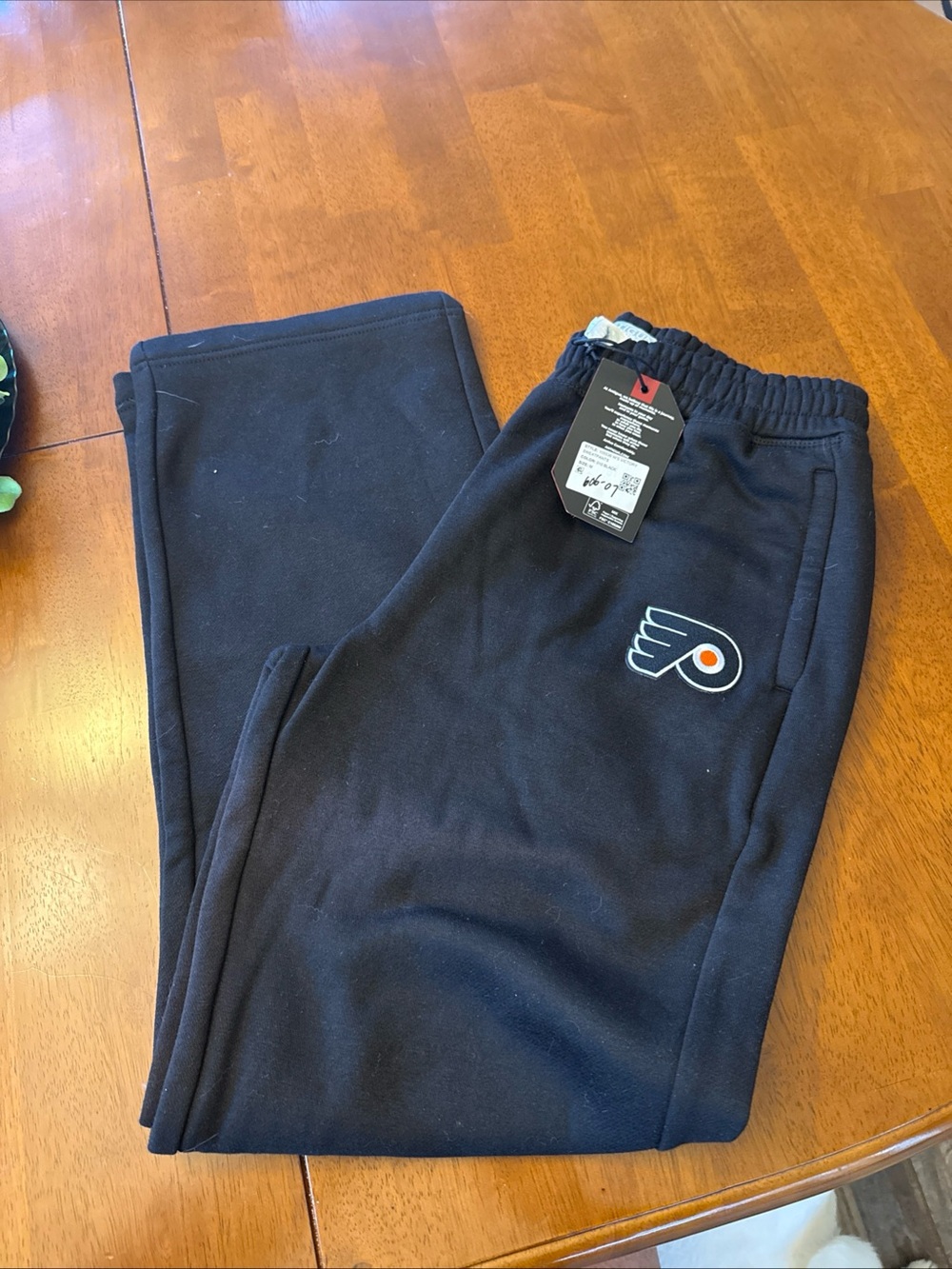 NHL Philadelphia Flyers men medium sweatpants with pockets NWT